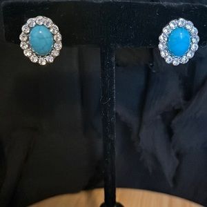 NWOT silvertone CZ with turquoise colored earrings